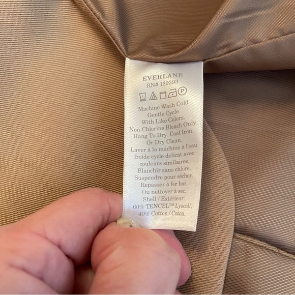 Everlane The 80s Blazer
Ash Brown -Oversized - Size 6 NWOT - Picture 12 of 13